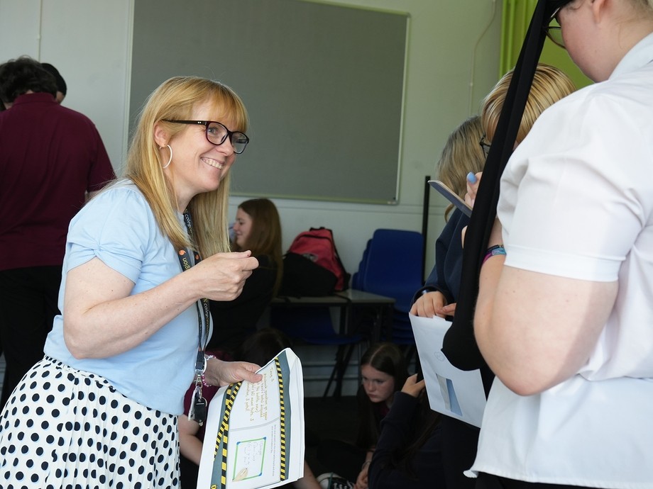 Nia, Welsh champion facilitating a Welsh language workshop for schools
